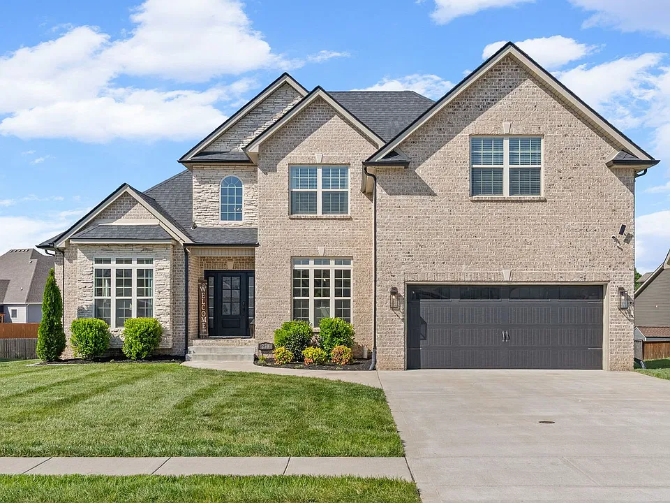 238 Cotoneaster Ln