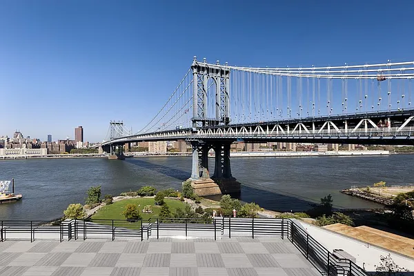 Rented by Two Trees | media 24