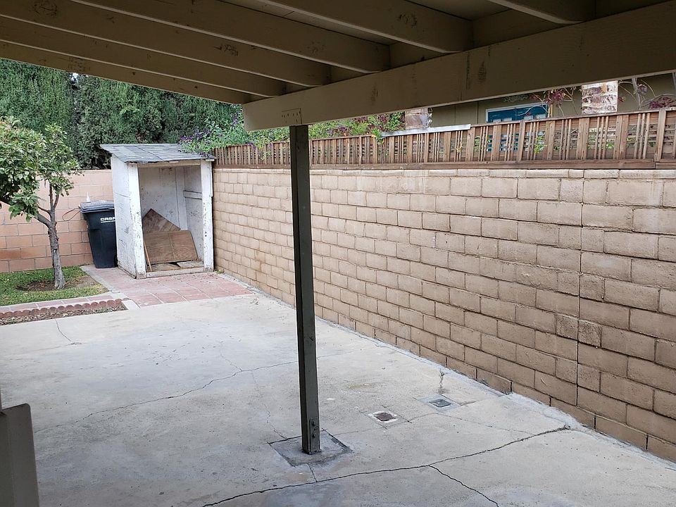 1st image of 709 E Chalynn Cir