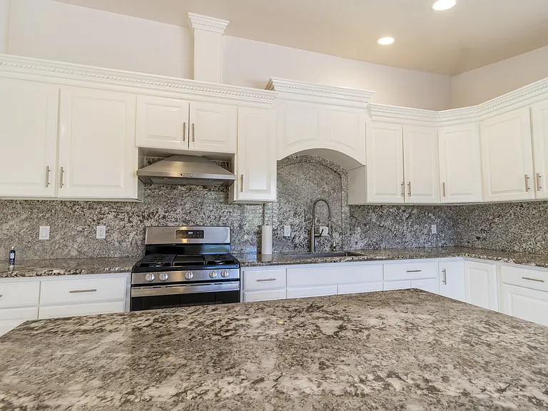 43374 Inca Ct — Photo 1