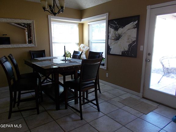 4th image of 1430 Lost Pines Ln