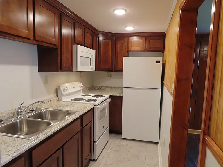 15091 Fort Campbell Blvd #13 — Photo 16