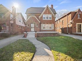 18033 Northlawn St, Detroit, MI