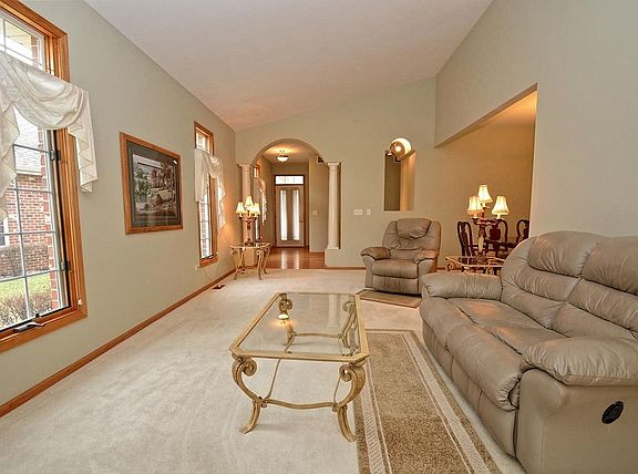 5th image of 6868 Johns Cir