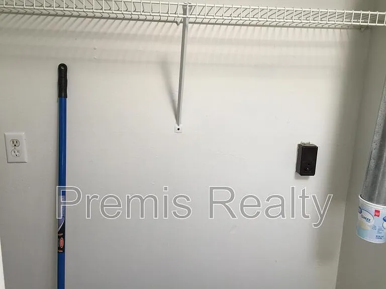 1319 Georgia Ave — Photo 18