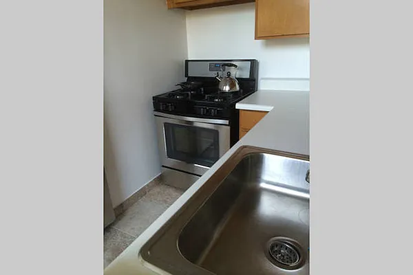 Rented by Corcoran | media 23