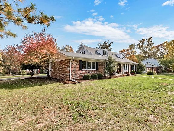 3rd image of 622 Claymont Estates Dr