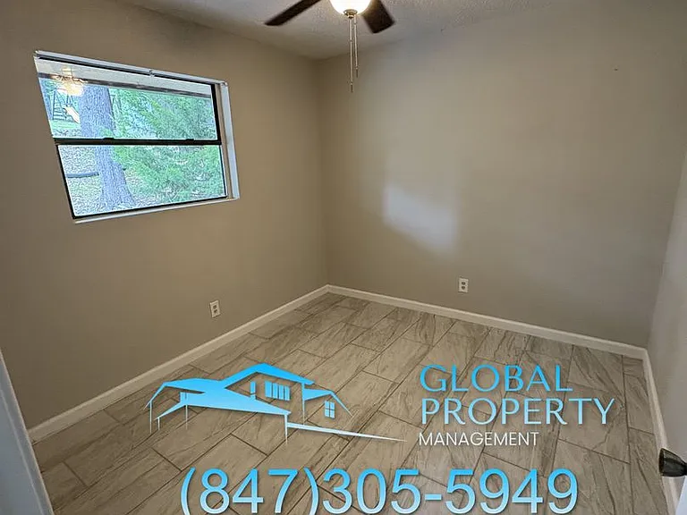 915 Shawnee Ct — Photo 7