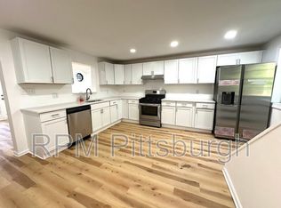 6174 Poketa Rd, Verona, PA 15147