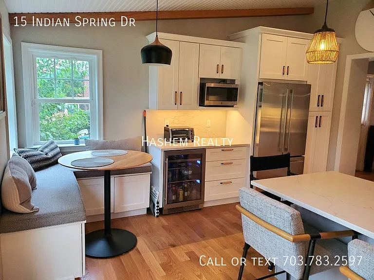 15 Indian Spring Dr — Photo 6