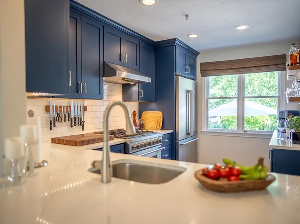 25 Oak Glen Vlg #25, Yarmouth Pt, MA 02675