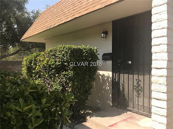 4th image of 3241 S Heritage Way