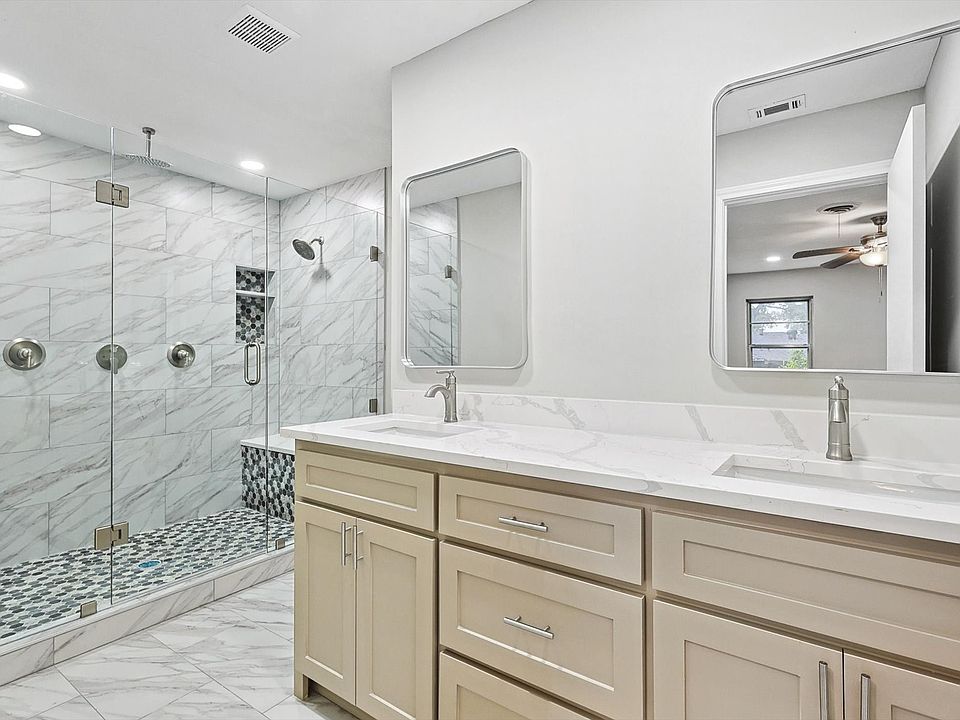 1st image of 8216 Stony Creek Dr