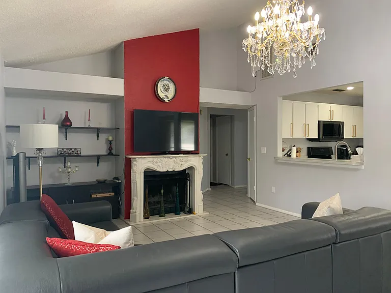 15109 Southfork Dr — Photo 14