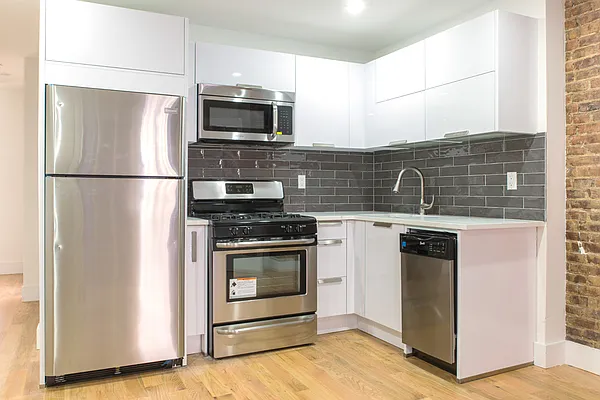 Rented by Corcoran | media 4