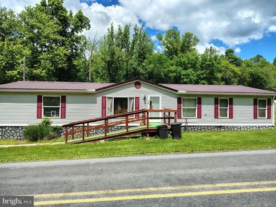 3021 Arch Rock Rd, Mifflintown, PA, 17059