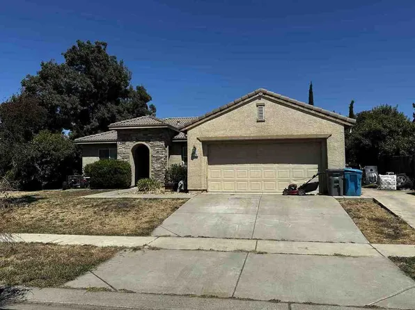 2223 Golden Gate Dr, Plumas Lake, CA 95961