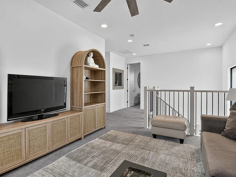 17333 Rainstream Rd — Photo 32