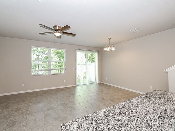 4th image of 3557 San Bernardino Way