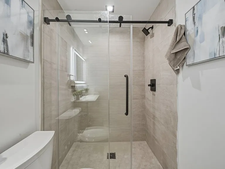 Wood Street Lofts — Photo 33