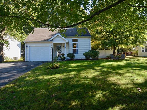 2nd image of 223 Meadowlark Dr