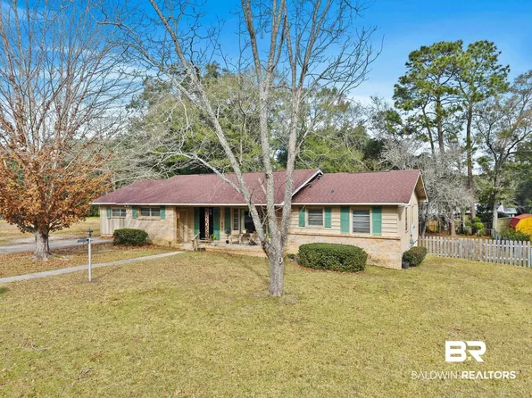607 Bellangee Ave, Fairhope, AL 36532