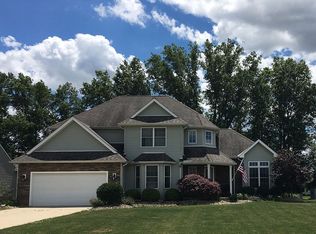 13175 Kensington Dr, Grafton, OH 44044