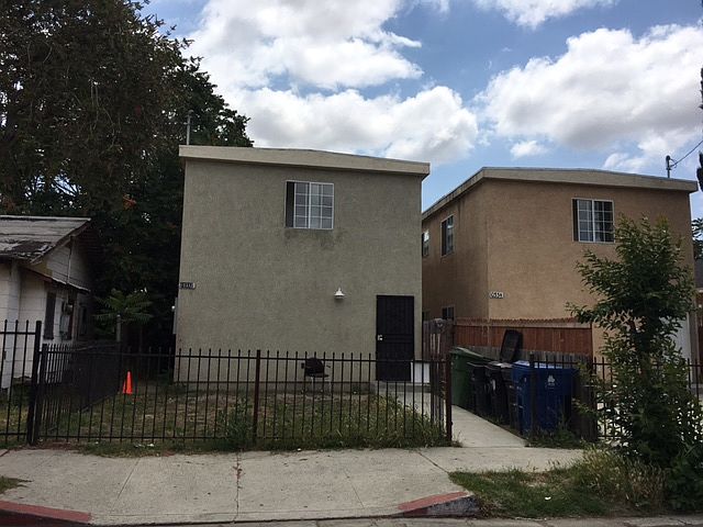 1st image of 10332 Anzac Ave
