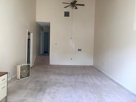 2nd image of 151 Snowshoe Ct APT 202