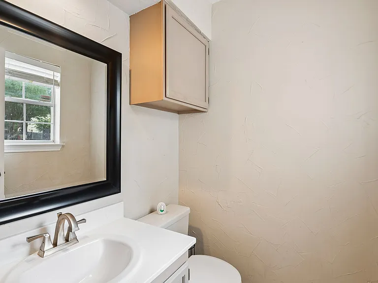1417 Danielle Dr — Photo 12