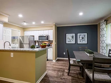 The Woods at Polaris Parkway Apartment Homes — photo 10