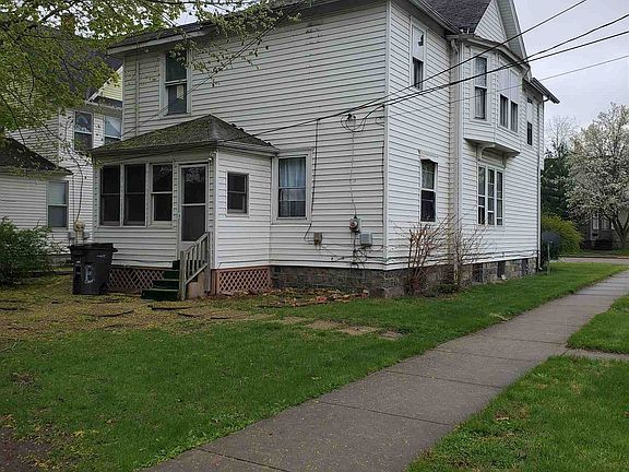 2nd image of 530 W Beardsley Ave