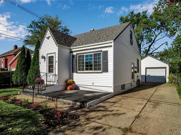 42 Park Rd, Buffalo, NY 14223