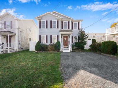 215 Cambridge St, Fall River, MA, 02721