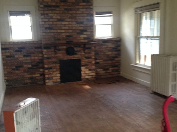 5th image of 1608 Morton Ave
