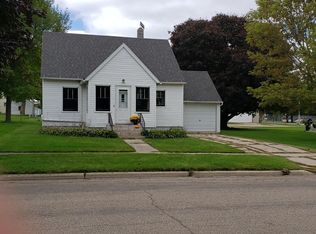 205 N Columbia Ave, Fulda, MN 56131