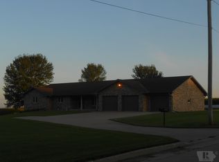 111 14th Ave NE, Le Mars, IA 51031