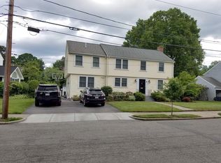 71 Fessenden St, Newton, MA 02460