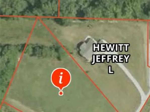 2335 Staunton Rd, Troy, IL 62294