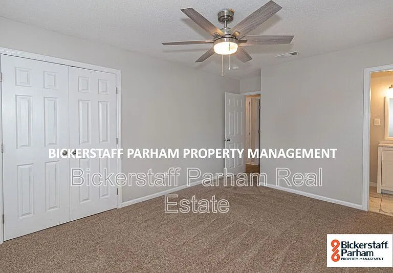 2395 Agnes Dr — Photo 11