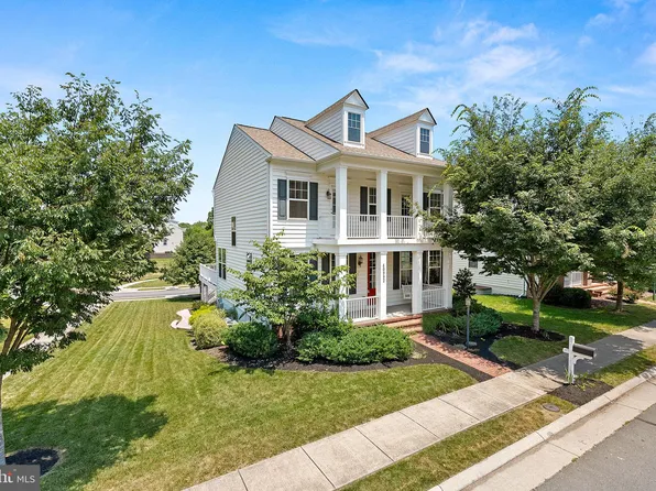 40992 Indigo Pl, Leesburg, VA 20175