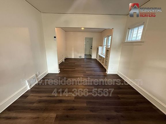 3rd image of 5560 N 40th St