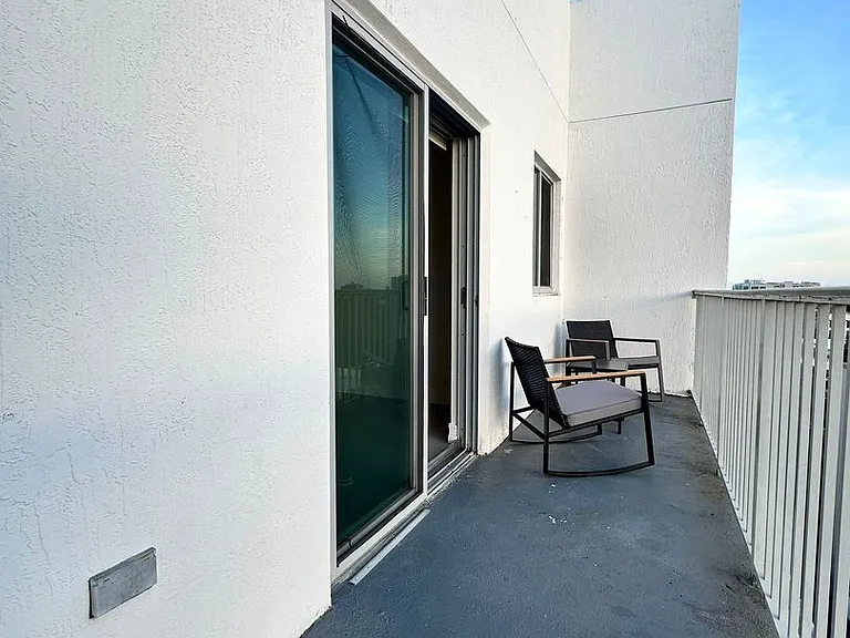 Vista del Rio Apartments — Photo 67