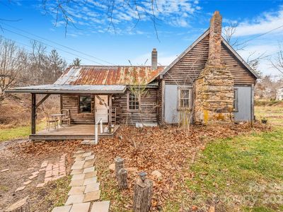 1 Mustang Dr, Leicester, NC, 28748