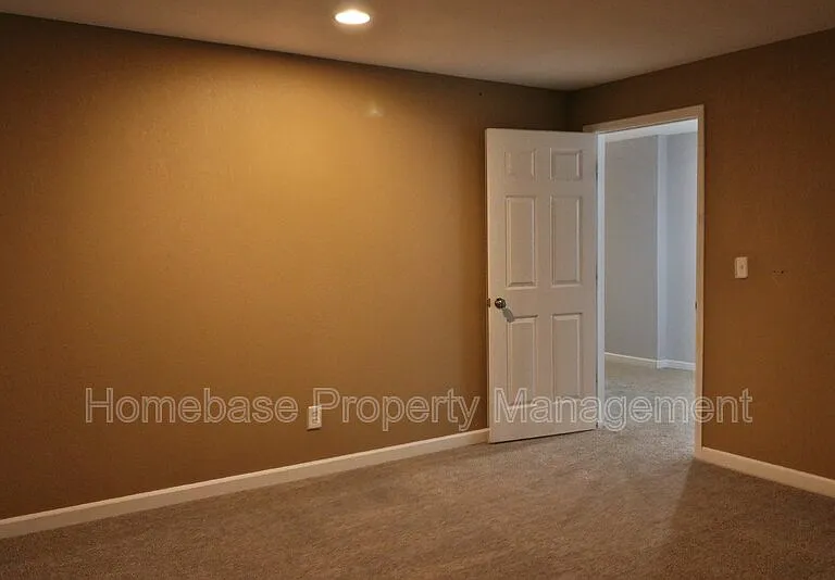 11583 E 118th Pl — Photo 23