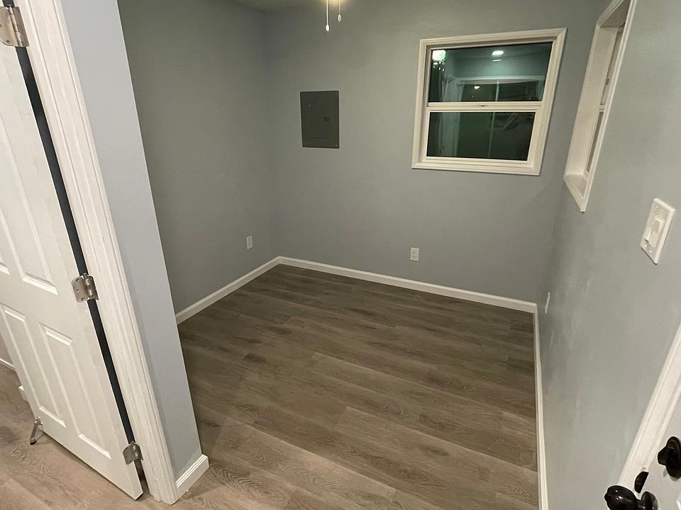 1st image of 1718 W 169th Pl