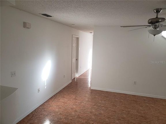 4th image of 118 Richmar Ave