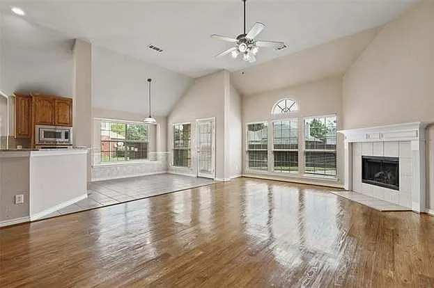 1412 Vineyard Dr — Photo 5