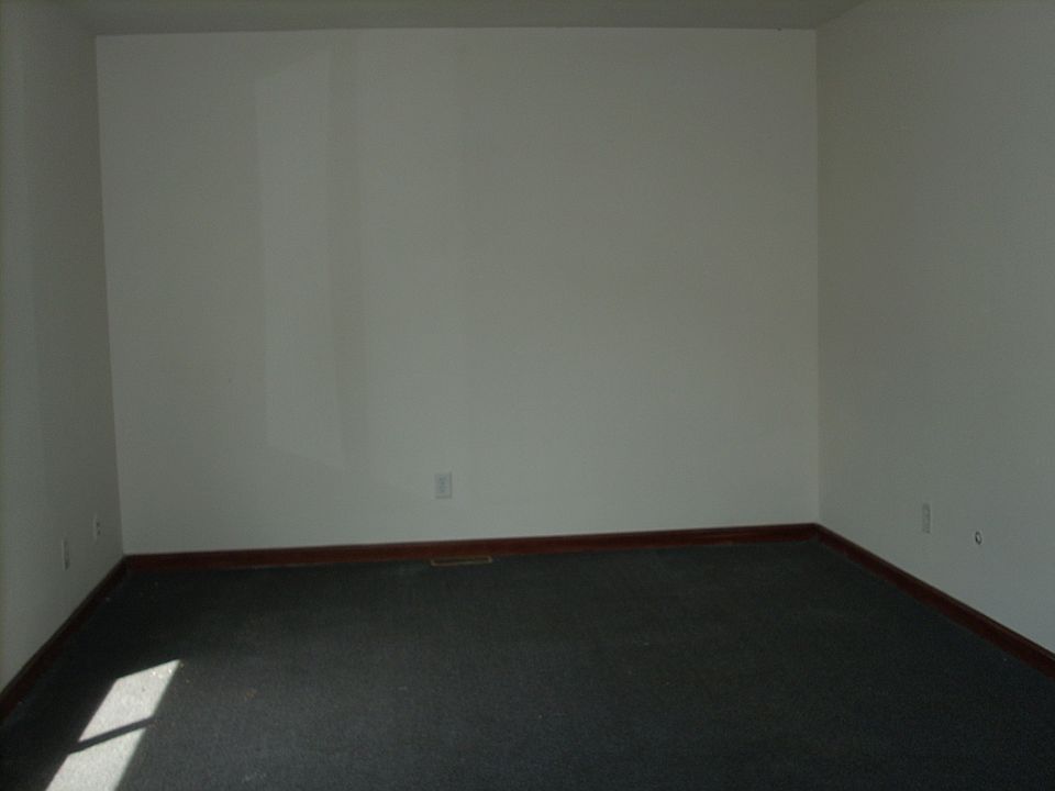 2nd image of 1621 Freedom St