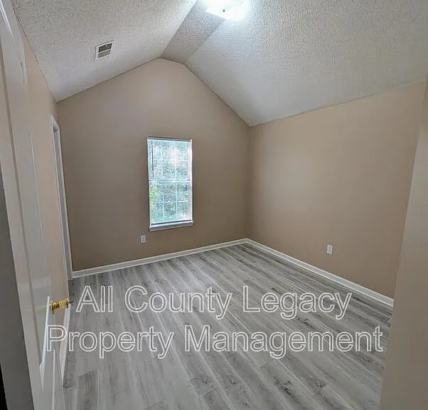 760 Mountain Ridge Way — Photo 6